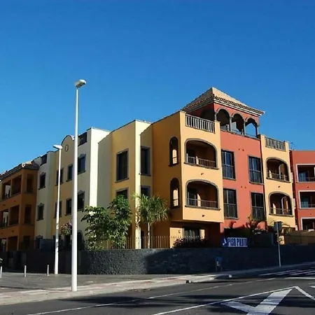 Apartpool El Torreon 아데제