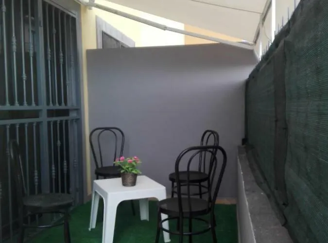 Apartpool El Torreon アパート アデヘ