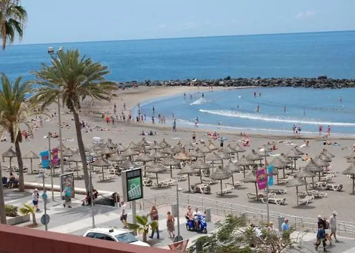 Apartpool El Torreon * アデヘ