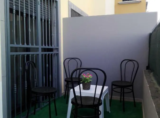 Apartpool El Torreon 아데제